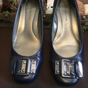 Bandolino navy flats